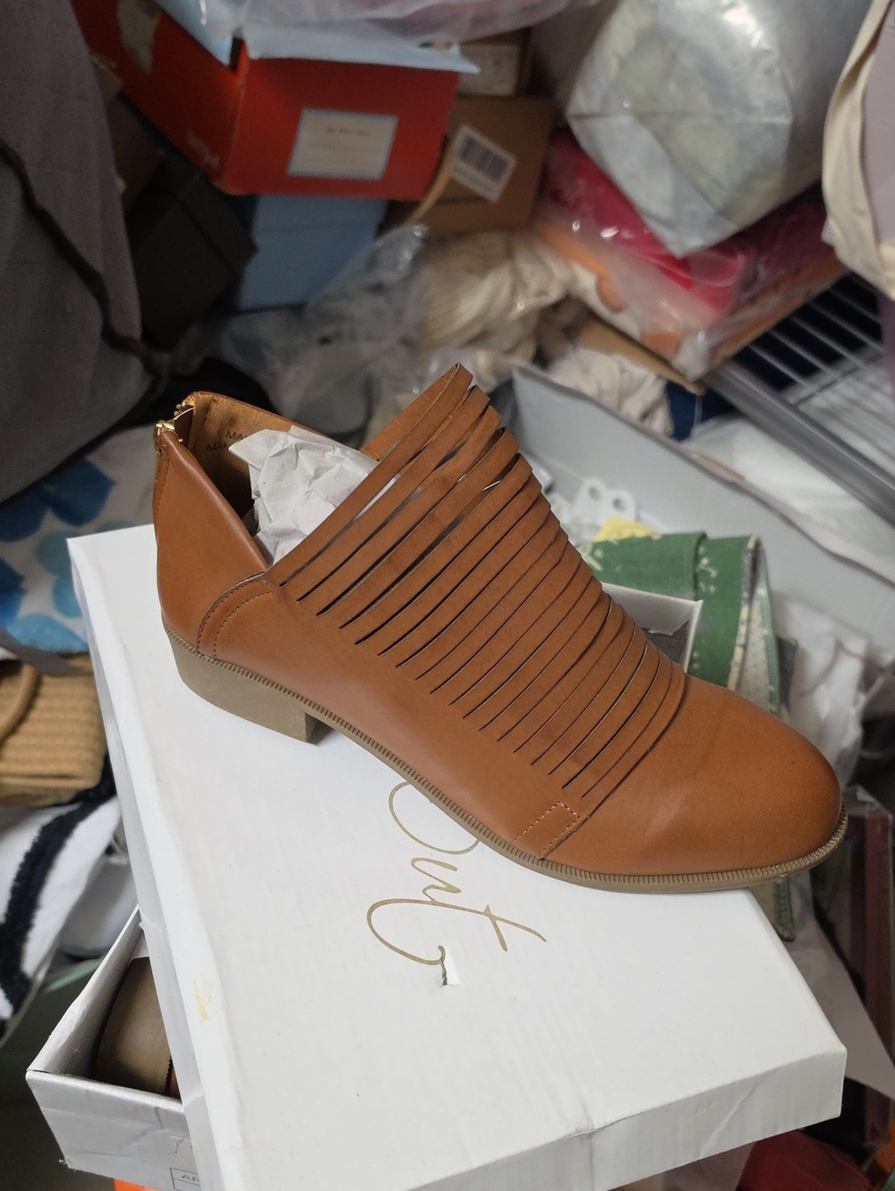 Nwt Women’s Tan Cutout Slip-On Bootie